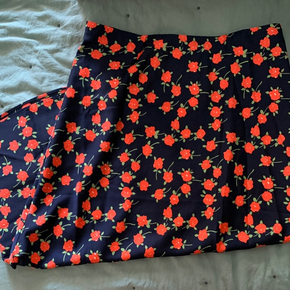 Jcrew Floral Navy and Red Women's midi Skirt
